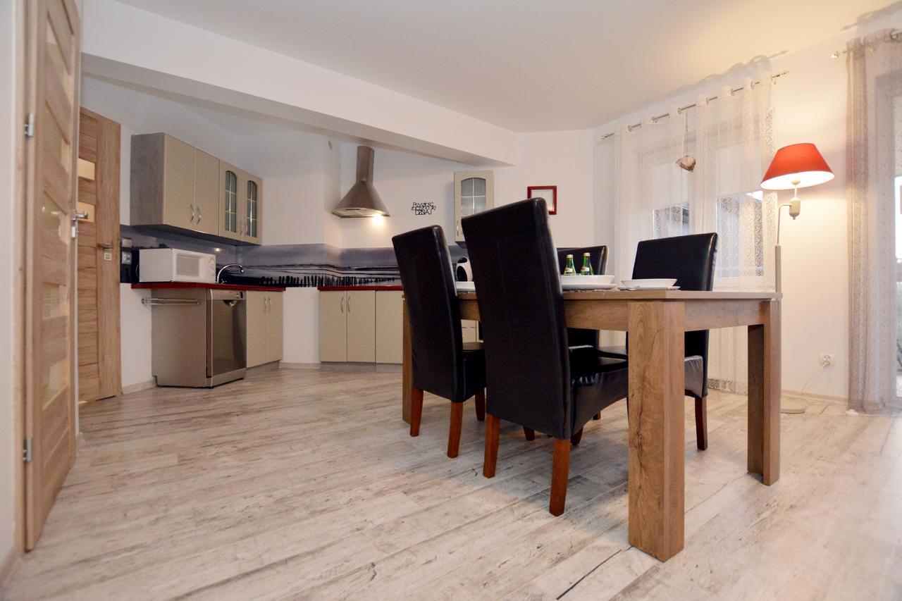 Apartament Przy Latarni Morskiej Kołobrzeg Esterno foto