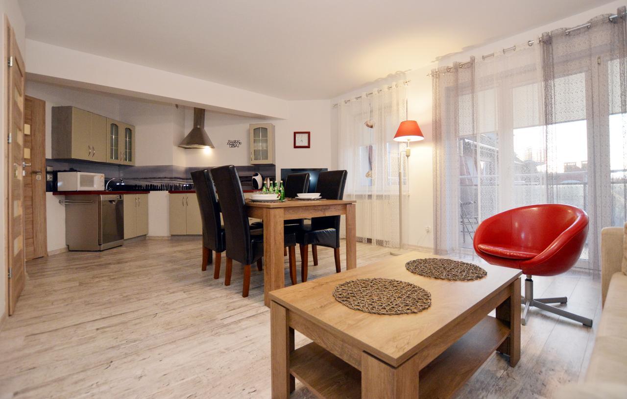 Apartament Przy Latarni Morskiej Kołobrzeg Esterno foto